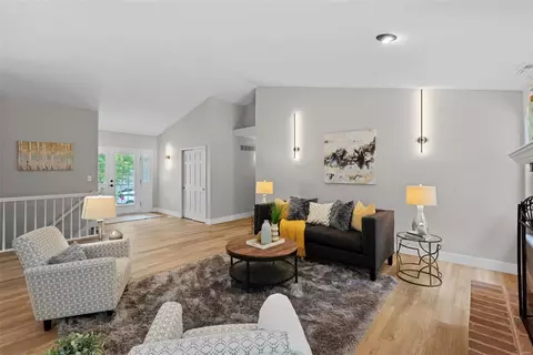 29 Civic Park Ct, O'fallon, MO 63366 photo 4