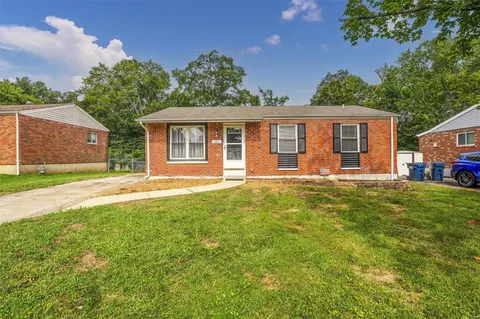 623 Butler Dr, Eureka, MO 63025 photo 2