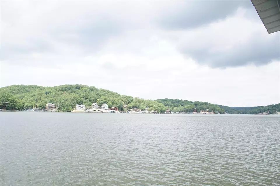  31 Trident Dr, Laurie, MO 65037 photo 3