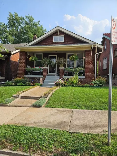 4938 Delor St, Saint Louis, MO 63109