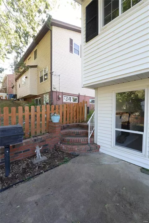 1051 Briarhurst Dr, Manchester, MO 63021 photo 49