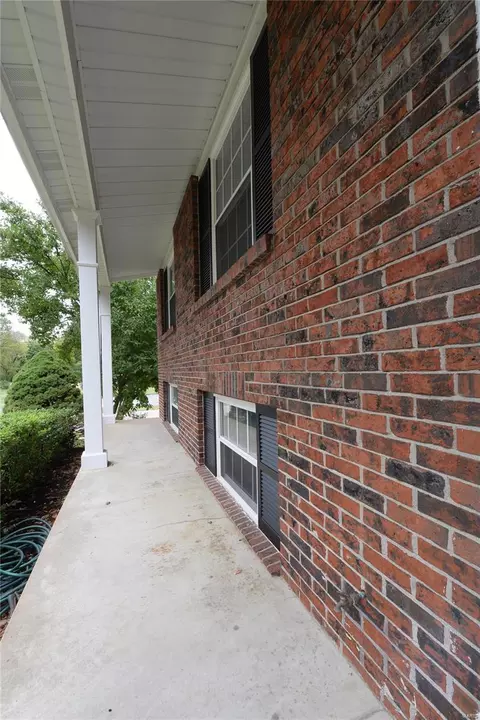 1051 Briarhurst Dr, Manchester, MO 63021 photo 44