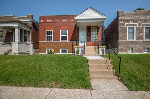 4761 Idaho Ave, Saint Louis, MO 63111