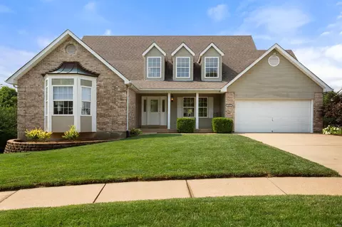 16311 Gulf Winds Ct, Wildwood, MO 63040