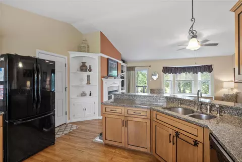 6339 Sprucefield Dr, O'fallon, MO 63368 photo 10