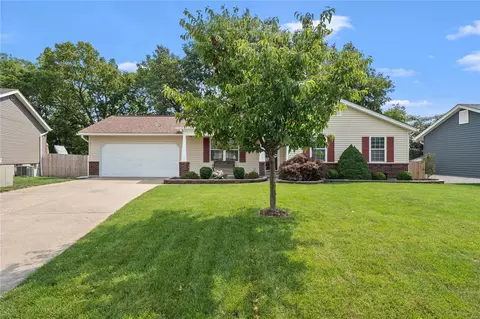 6339 Sprucefield Dr, O'fallon, MO 63368 photo 3