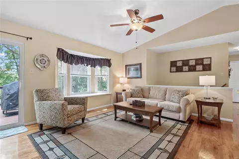 6339 Sprucefield Dr, O'fallon, MO 63368 photo 14