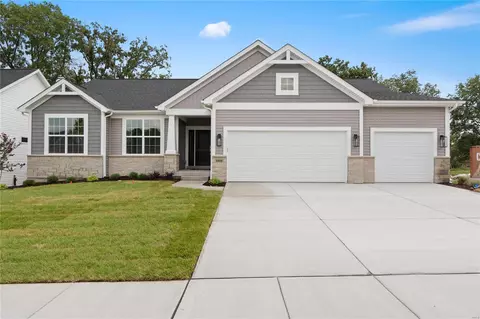 6810 Preservation Pkwy, Saint Louis, MO 63123