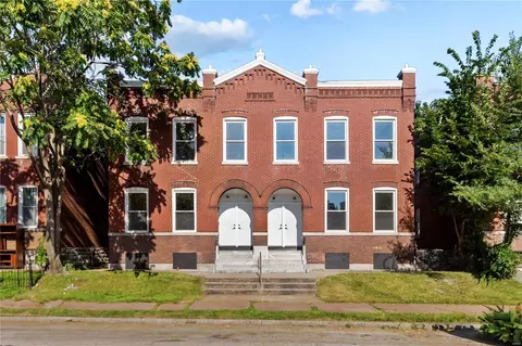3166 Oregon Ave, Saint Louis, MO 63118