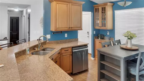 Kitchen - 1354 Manuka Dr, O'fallon, MO 63366 photo 3 of 8