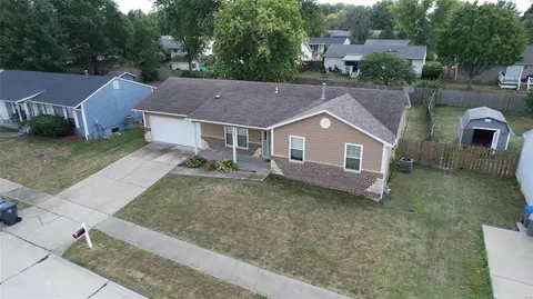 1354 Manuka Dr, O'fallon, MO 63366