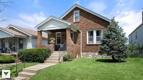 5931 Scanlan Ave, Saint Louis, MO 63139