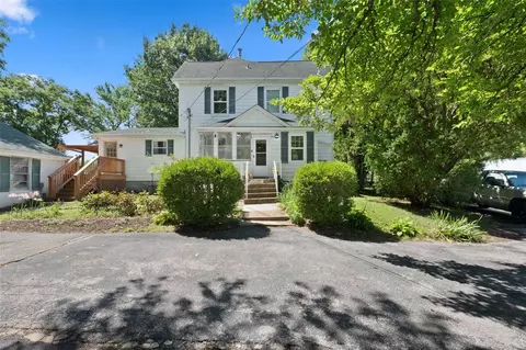 10434 Canter Way, Saint Louis, MO 63114