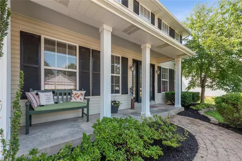 137 Gunston Hall Dr, Saint Charles, MO 63304 photo 3