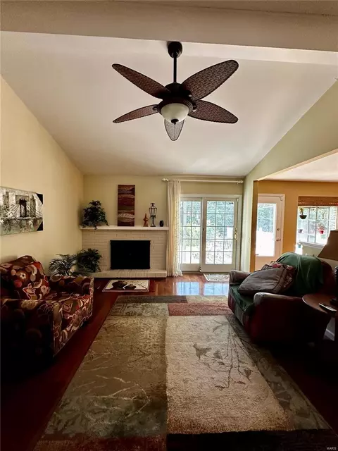 Living - 420 Mayfair Dr, Ballwin, MO 63011 photo 1 of 4