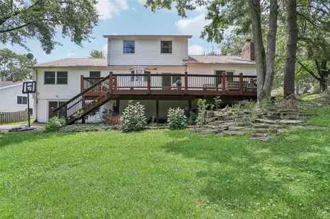 Exterior - 2012 Emerald Crest Ct, Chesterfield, MO 63017 photo 5 of 8