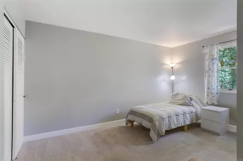 Bedroom - 2012 Emerald Crest Ct, Chesterfield, MO 63017 photo 8 of 9