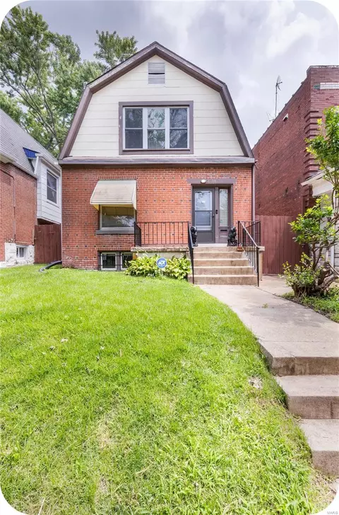 3518 Pennsylvania Ave, Saint Louis, MO 63118