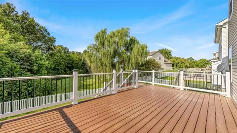 Exterior - 208 Springbeach Dr, O'fallon, MO 63368 photo 6 of 7