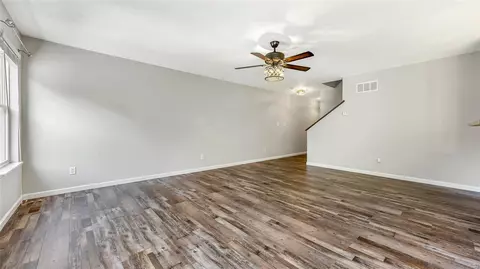 Living - 208 Springbeach Dr, O'fallon, MO 63368 photo 3 of 4