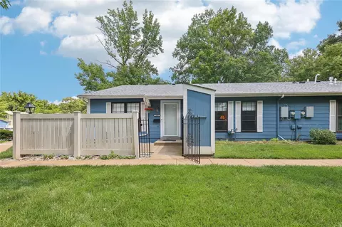 2466 Forest Shadows Dr, Saint Louis, MO 63136
