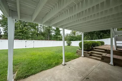 369 Greenmore Dr, Ballwin, MO 63011 photo 29