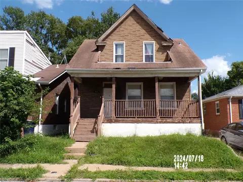 4114 Ravenwood Ave, Saint Louis, MO 63121