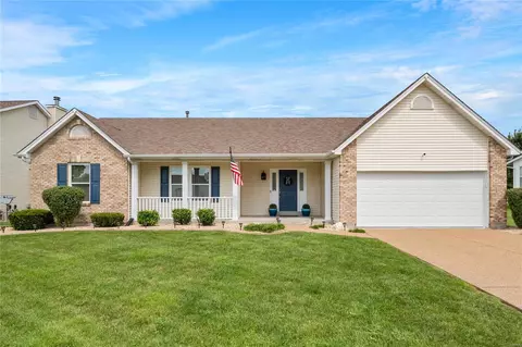 7257 Cinnamon Teal Dr, Dardenne Prairie, MO 63368