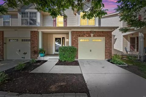 3203 Cog Wheel Sta, Saint Charles, MO 63301