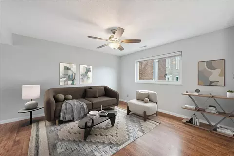 132 Carmel Woods Dr, Ellisville, MO 63021 photo 3