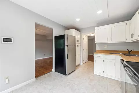 132 Carmel Woods Dr, Ellisville, MO 63021 photo 9