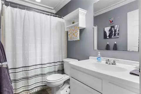 Bath - 2313 Longmont Dr, O'fallon, MO 63368 photo 1 of 2