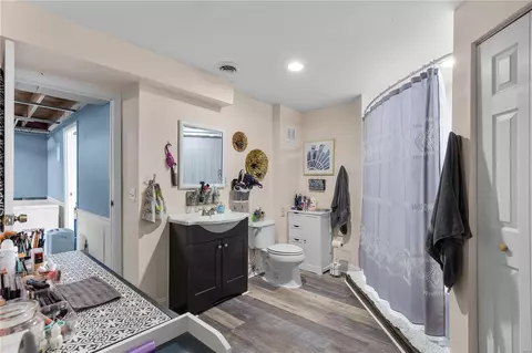 Bath - 2313 Longmont Dr, O'fallon, MO 63368 photo 2 of 2