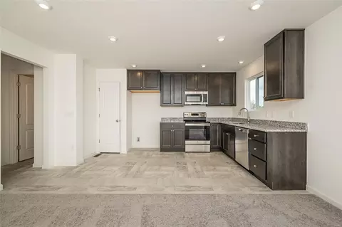 Kitchen - 60 Mora Blvd #428-402, O'fallon, MO 63368 photo 2 of 3
