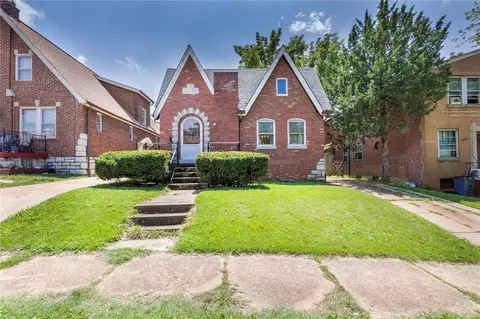 3624 Winnebago, Saint Louis, MO 63116