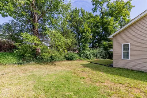 13 Crabapple Ct, Olivette, MO 63132 photo 7