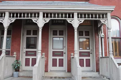 2319 S Hickory Ave S #1B, Saint Louis, MO 63104