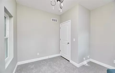 Bedroom - 255 Washington St, Augusta, MO 63332 photo 4 of 4