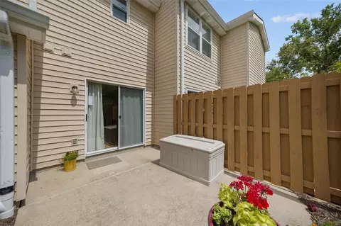 Exterior - 1429 Tahoe Valley Ct, Ballwin, MO 63021 photo 2 of 7