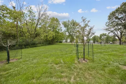Exterior - 1429 Tahoe Valley Ct, Ballwin, MO 63021 photo 3 of 7