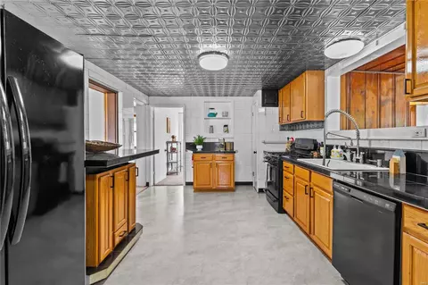 8525 Mathilda Ave, Saint Louis, MO 63123 photo 7