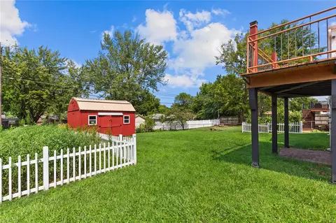 8525 Mathilda Ave, Saint Louis, MO 63123 photo 22