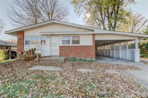 10210 Carlyle Ave, Saint Louis, MO 63114