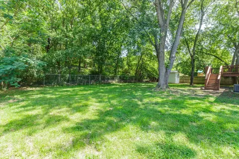 Exterior - 476 Applestone Dr, Ballwin, MO 63021 photo 7 of 10