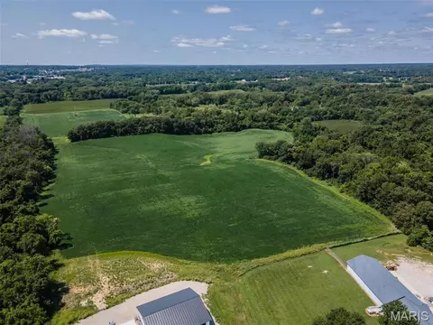 2600 Fosterburg Rd, Alton, IL 62002