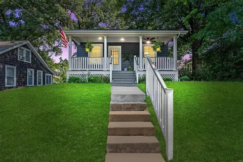 7731 Jerome Ave, Maplewood, MO 63143