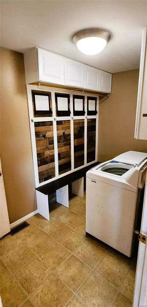 Other - 12 Beacon Trail Ct, O'fallon, MO 63366 photo 2 of 5