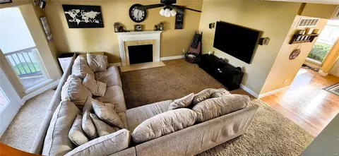 Living - 12 Beacon Trail Ct, O'fallon, MO 63366 photo 4 of 5