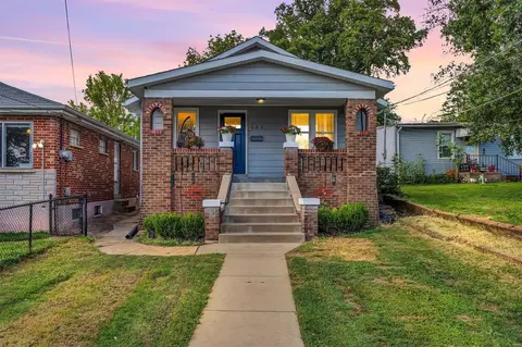 151 W Velma Ave, Lemay, MO 63125
