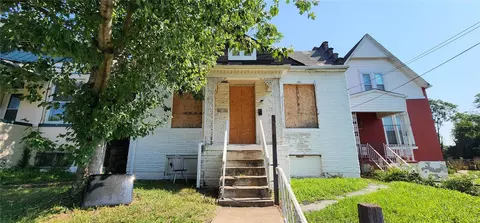 4837 Leduc St, Saint Louis, MO 63113